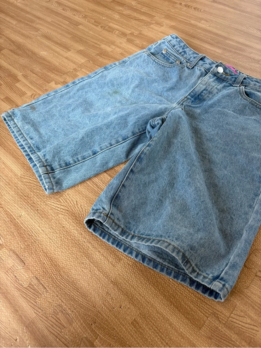 EDIKTED Denim Jorts Light Wash Long Jean Shorts Size S Y2K Inspired